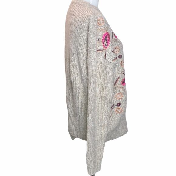 Woven Heart Embroidered Floral Sweater Tan Large - Picture 6 of 10